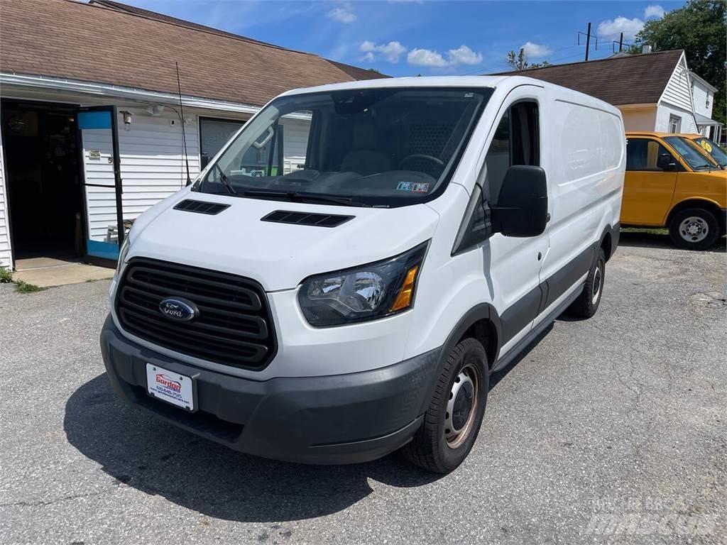 Ford Transit Panel vanlar