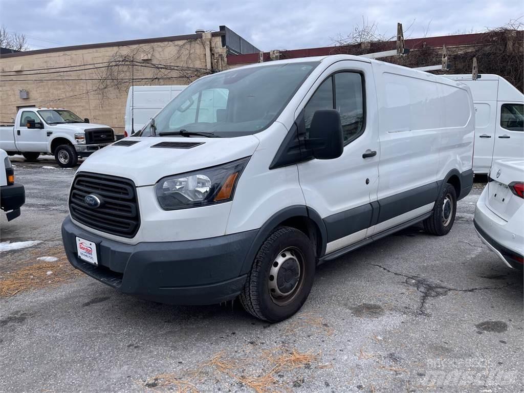 Ford Transit Panel vanlar