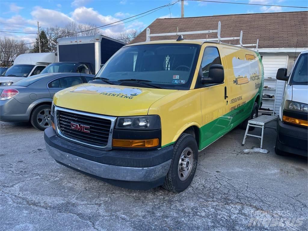 GMC Savana Panel vanlar