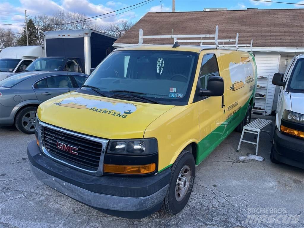 GMC Savana Panel vanlar