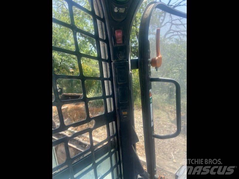 Bobcat T770 Tekerlekli yükleyiciler