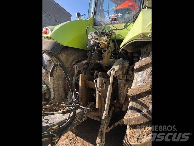 CLAAS AXION 850 Traktörler