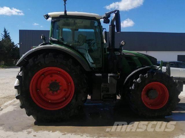 Fendt 718 VARIO Traktörler