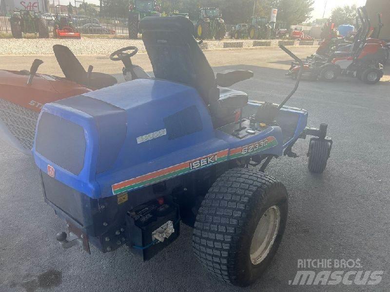 Iseki SZ330 Diger yol bakim makinalari