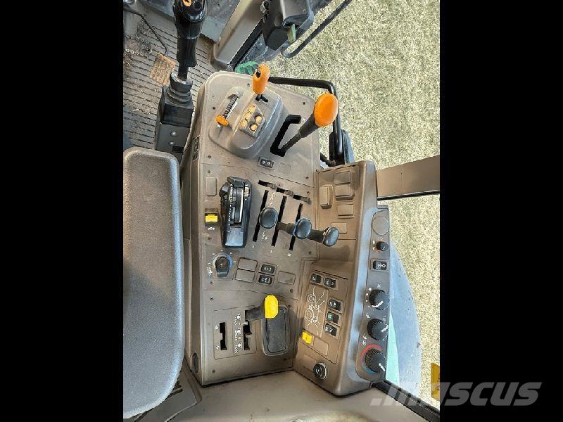 John Deere 6120M Traktörler