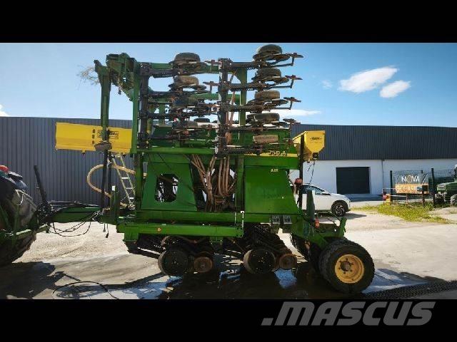John Deere 750A Diger ekim makina ve aksesuarlari