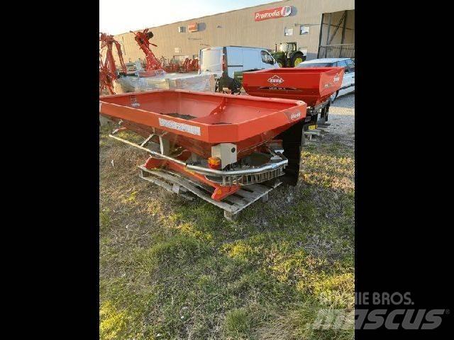 Kuhn AXIS 20.1W Mineral gübre dagiticilar