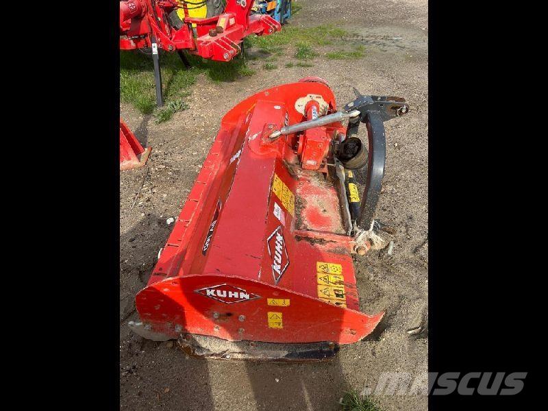Kuhn BV160 Tas toplama makinasi