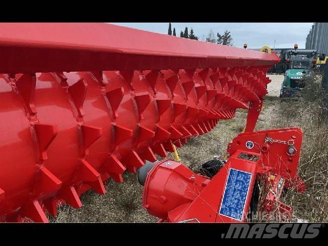Kuhn HR 3004 Tirmiklar