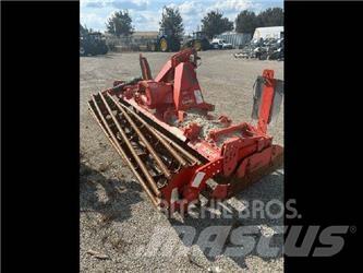 Kuhn HR3004 Tirmiklar