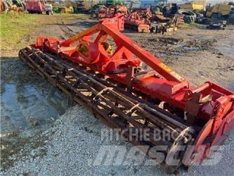 Kuhn HR404 Tirmiklar