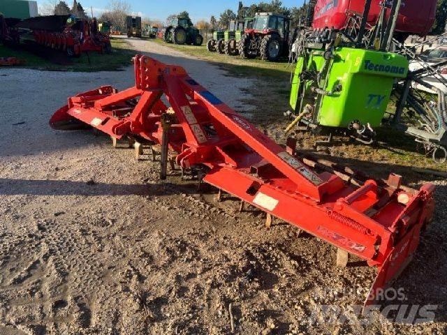 Kuhn HR404 Tirmiklar