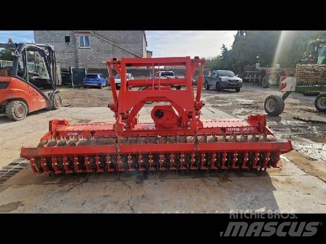 Kuhn HRB303D Tirmiklar