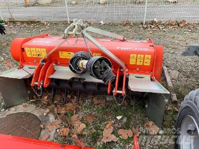 Kuhn TRP 145 Tas toplama makinasi