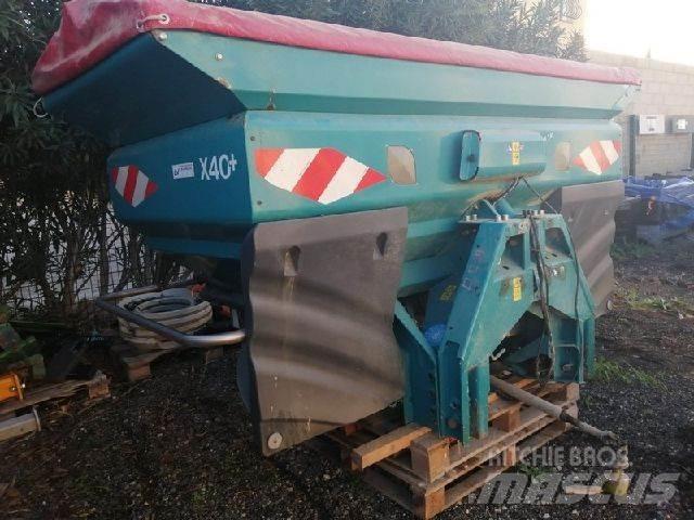 Sulky X40 Mineral gübre dagiticilar