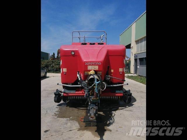 Supertino 712R Küp balya makinalari