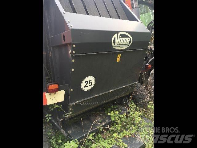 Vicon RV 157 Rulo balya makinalari