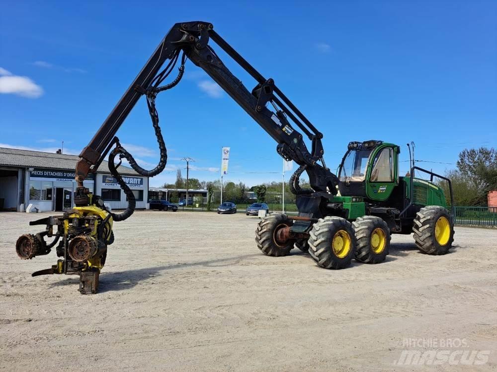 John Deere 1270E Ağaç kesici istifleyiciler