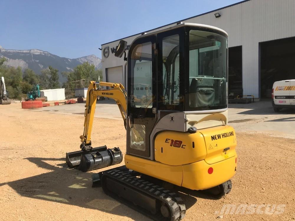 New Holland E18C Mini ekskavatörler, 7 tona dek
