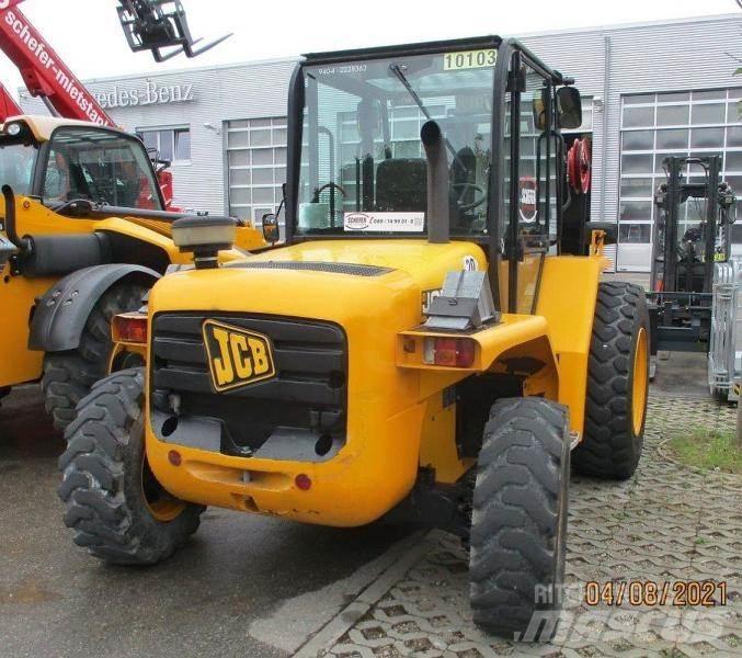 JCB 940-4 Arazi tipi forklift