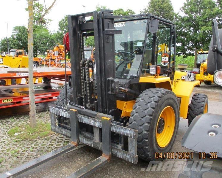 JCB 940-4 Arazi tipi forklift