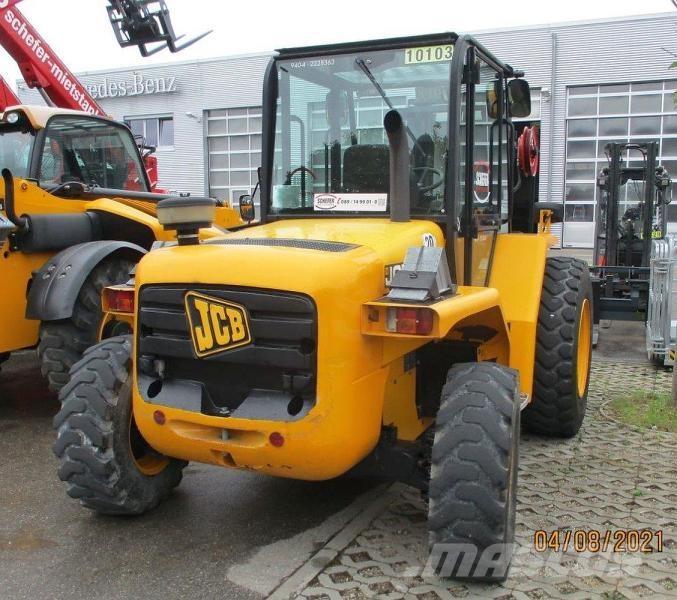 JCB 940-4 Arazi tipi forklift