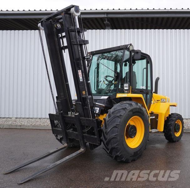 JCB 940-4 Arazi tipi forklift