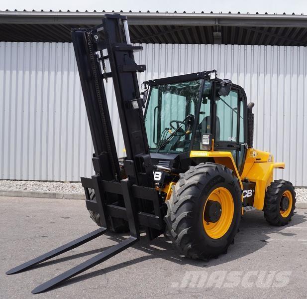 JCB 940-4 Arazi tipi forklift