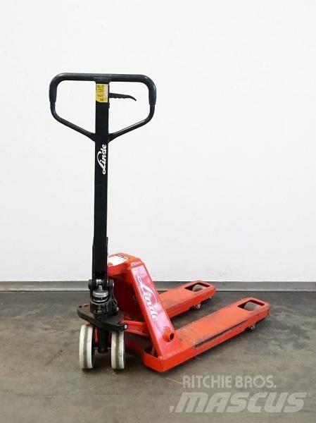 Linde HPT M 15 Transpaletler