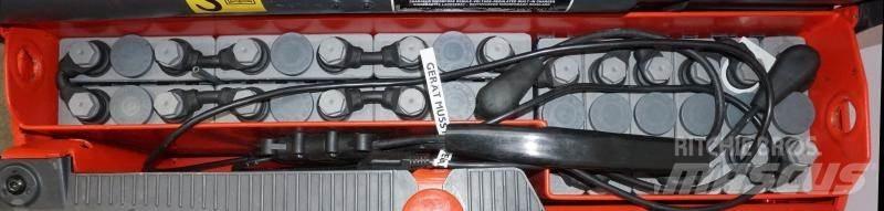 Linde L 10 379 Akülü depo ekipmanları