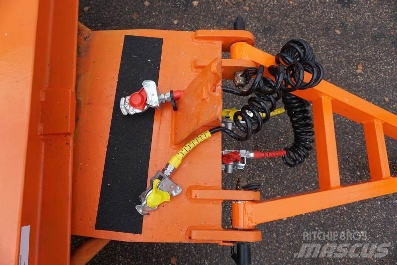 Mafi 1170-4 Flatbed römorklar