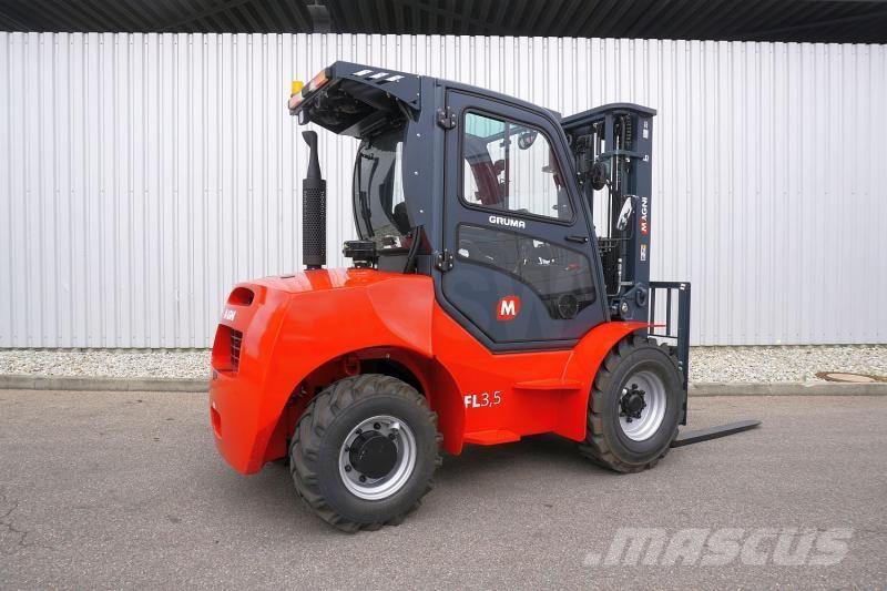 Magni FL3,5 Arazi tipi forklift