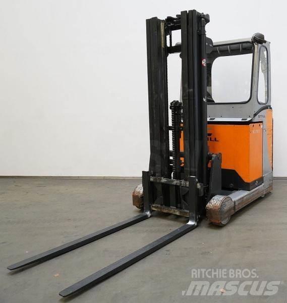 Still FM-X14 Reach truck - depo içi istif araçları