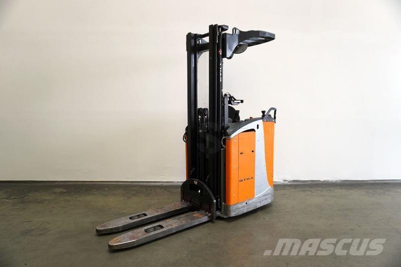 Still FV-X-16 Akülü depo ekipmanları