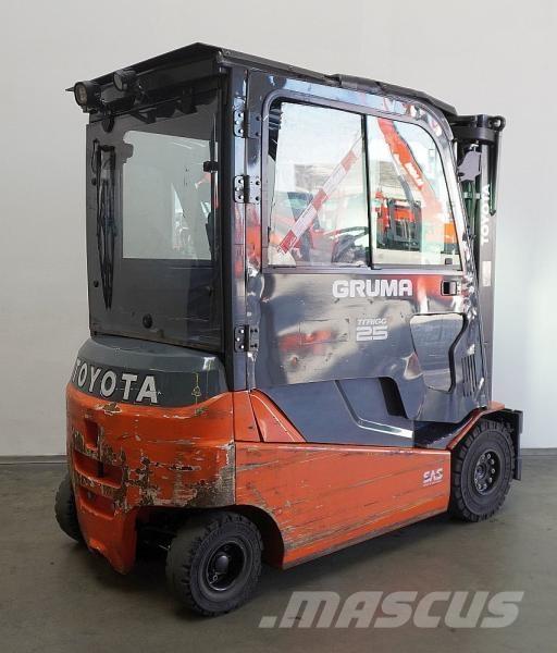 Toyota 8FBMT25 Elektrikli forkliftler