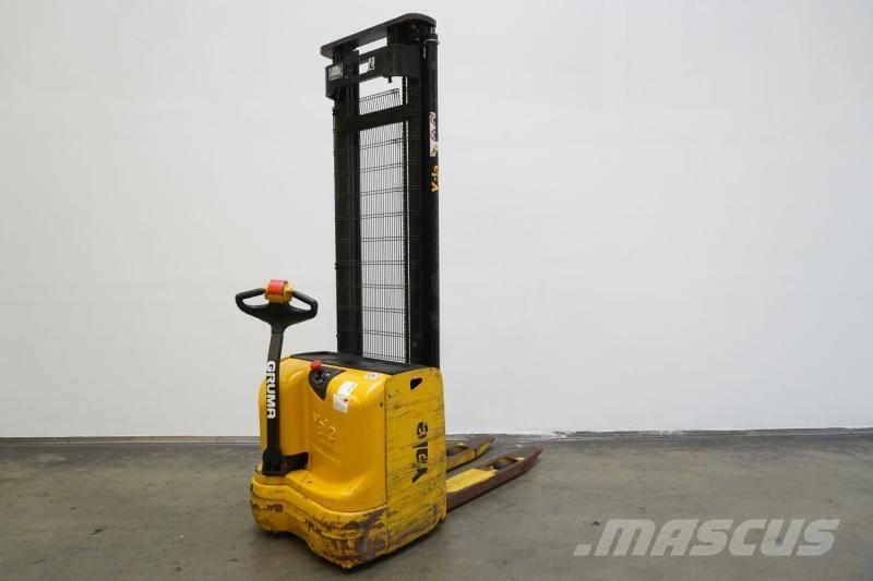 Yale MS12AC Akülü depo ekipmanları