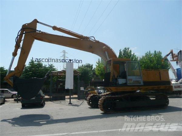 CAT 235 Paletli ekskavatörler