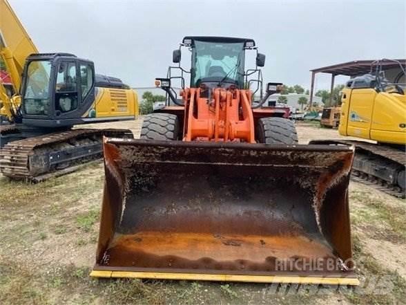 Hitachi ZW250-6 Tekerlekli yükleyiciler