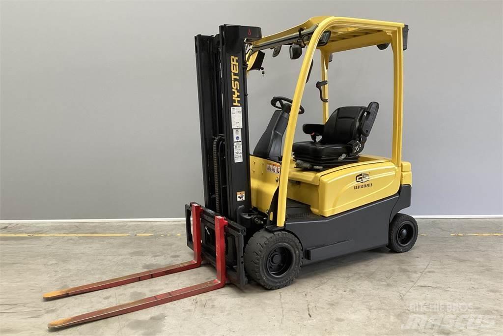 Hyster J1.8XN Elektrikli forkliftler