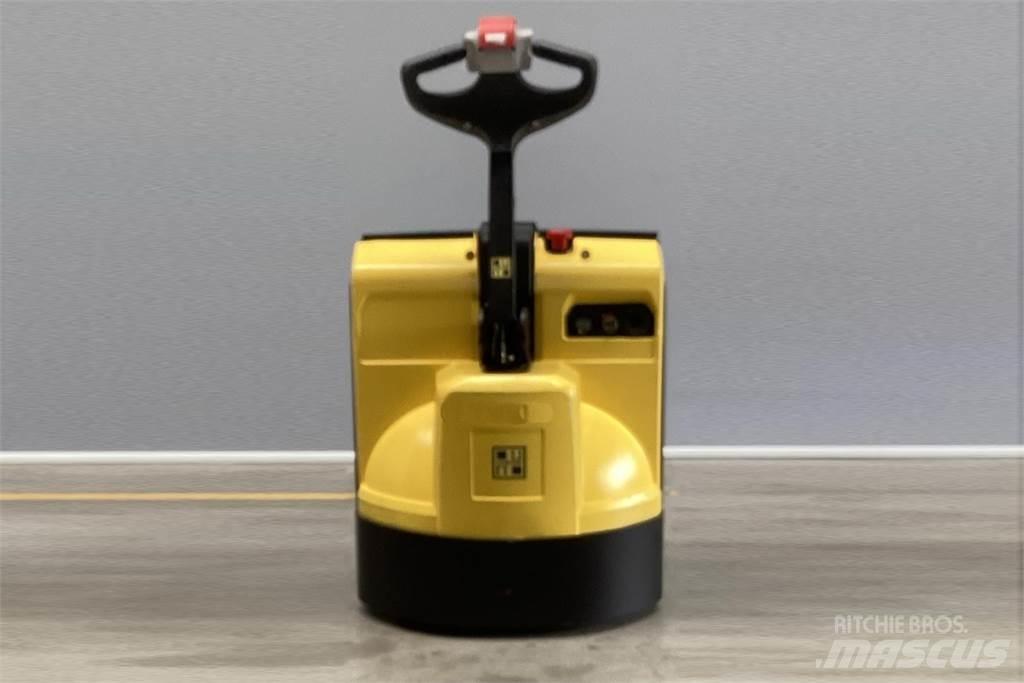 Hyster P1.6 Yaya kumandali istif makinasi