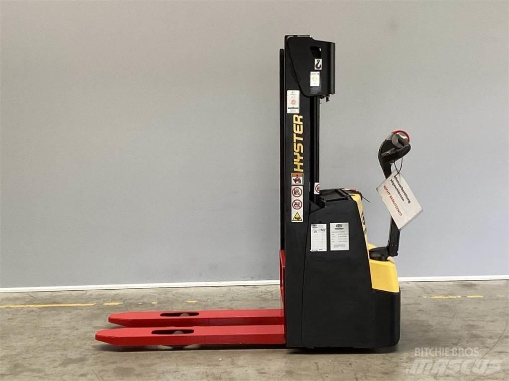 Hyster S1.0 Yaya kumandali istif makinasi