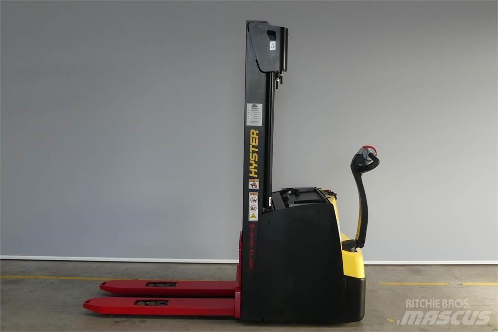 Hyster S1.6il Yaya kumandali istif makinasi