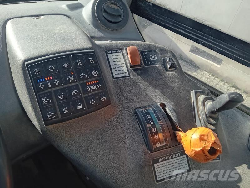 Bell B30D Belden kirma kaya kamyonu