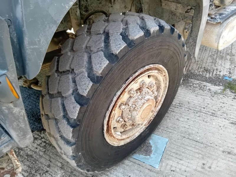 Renault Kerax Diger kamyonlar
