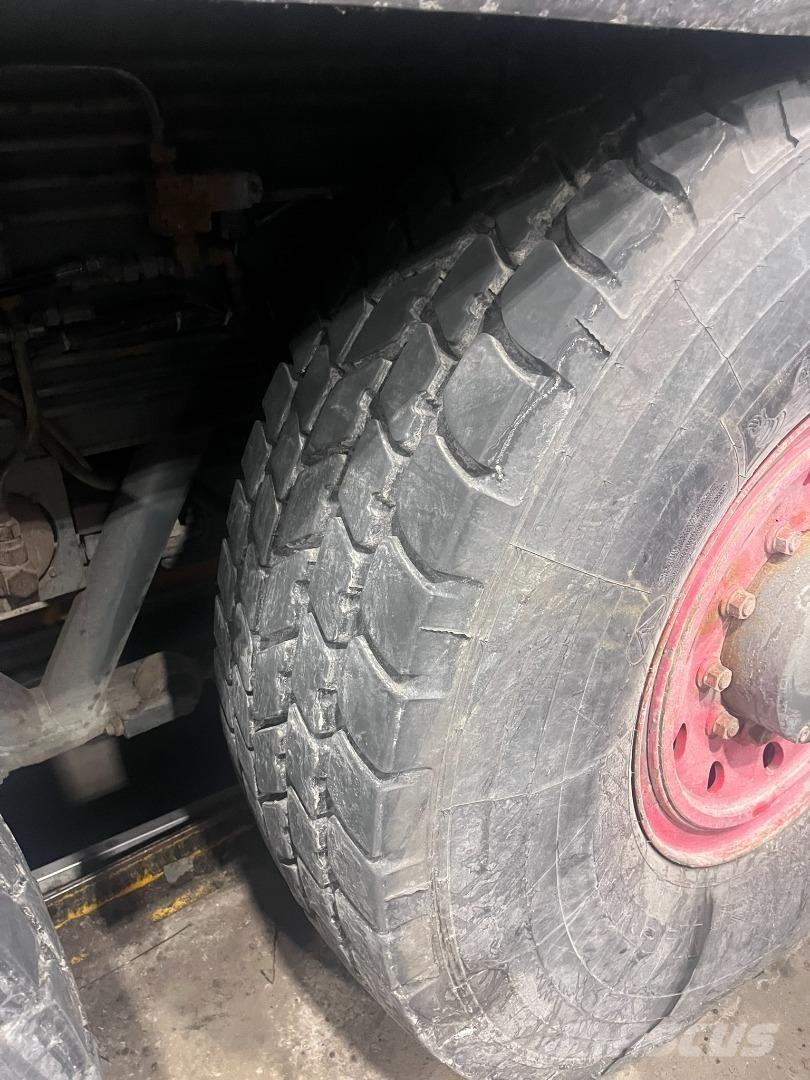 Demag AC 435 Yol-Arazi Tipi Vinçler (AT)