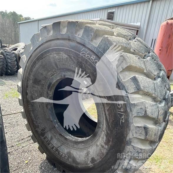 BKT 875/65R29 Lastikler