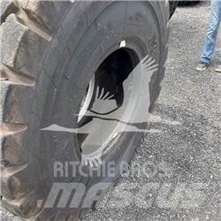 Titan 20.5R25 Lastikler