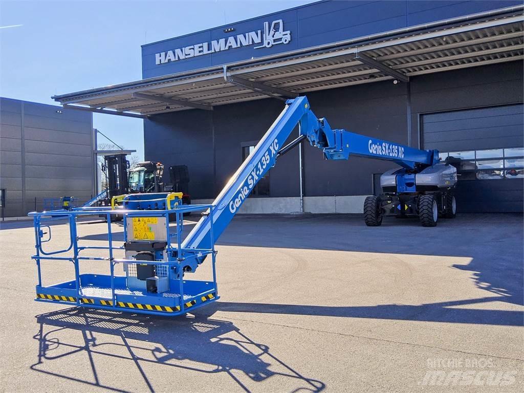Genie SX-135 XC Teleskopik personel platformları