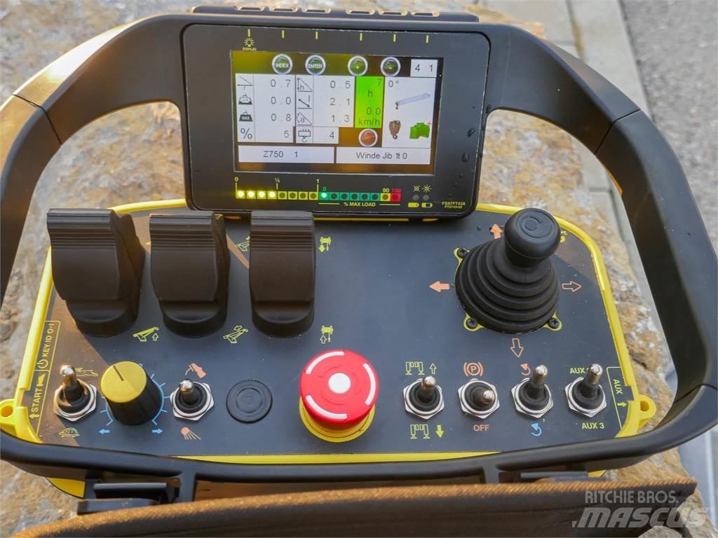 JMG MC 25S Teleskopik yükleyiciler