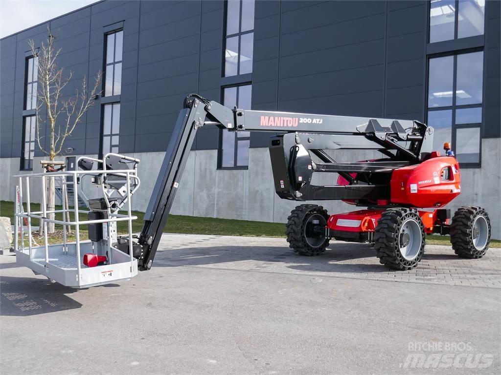 Manitou 200 ATJ Körüklü personel platformları